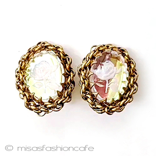 （画像用） ミリアムハスケル　刻印 バラの花　ガラスカメオ