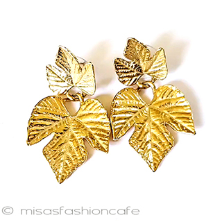 （画像用） Trifari　 トリファリ 葡萄の葉　ピアス