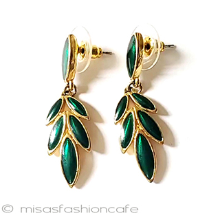 （画像用） Trifari　 トリファリ 葉ドロップ　ピアス