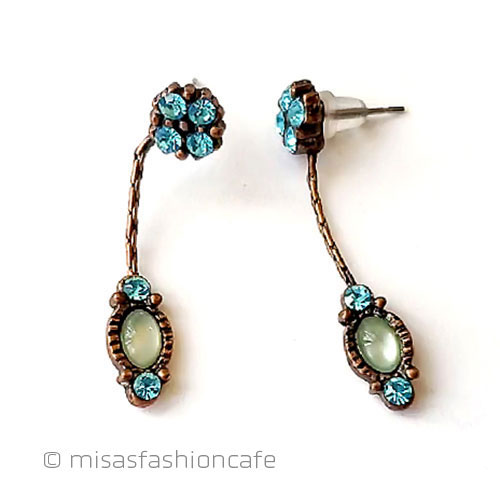 （画像用） ヴィンテージアクセサリー ブルービジューのピアス