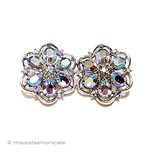 （画像用） Trifari　 トリファリ クリスタル花イヤリング