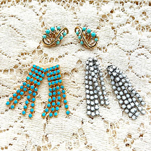 （画像用） トリファリMixイヤリング ターコイズｘ白3点SET