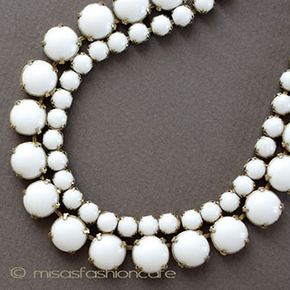 （画像用） ミルクガラス　ネックレス