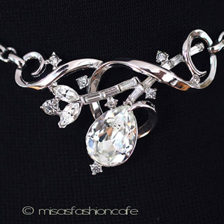 （画像用） Ｔｒｉｆａｒｉ　 トリファリ 1951年　ネックレス