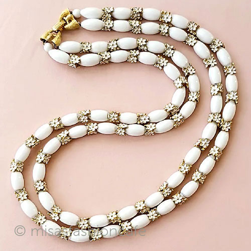 （画像用） Trifari　 トリファリ 花ロングネックレス２連