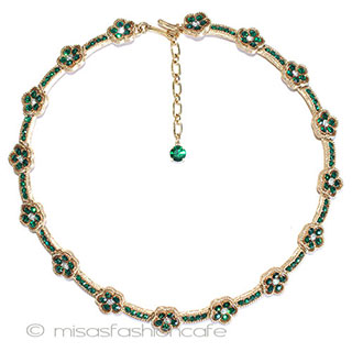 （画像用） Trifari　 トリファリ エメラルドRSの花