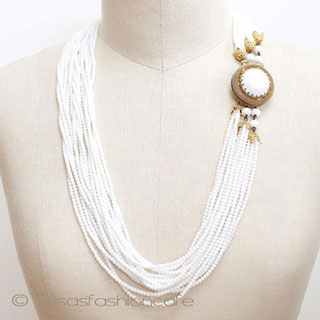 （画像用） Original By Robert　 ミルクガラス ネックレス