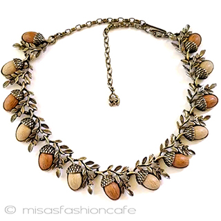 （画像用） ヴィンテージアクセサリー ドングリ団栗ネックレス