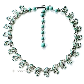 （画像用） ビンテージジュエリー Coroエナメル小花