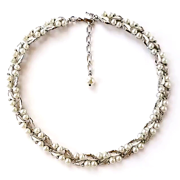 （画像用） トリファリ　パール銀葉　 ヴィンテージネックレス