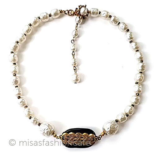 （画像用） ミリアムハスケル刻印 バロックパール花金具