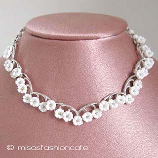 （画像用） STAR刻印 花ネックレス