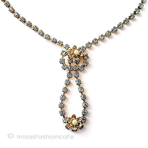 （画像用） ヴィンテージ　花パール ラインストーンネックレス