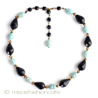 （画像用） Ｔｒｉｆａｒｉ　 トリファリ アートガラス　ネックレス