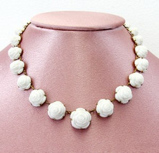 （画像用） 1900年代　ネックレス ガラス・ローズ