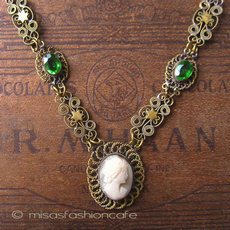 （画像用） シェルカメオ ネックレス