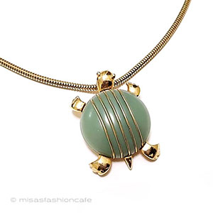 （画像用） Trifari　トリファリ カメ　ネックレス