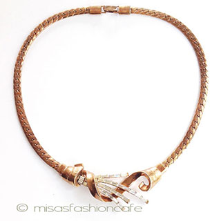 （画像用） Ｔｒｉｆａｒｉ　 トリファリ クリスタル　ネックレス