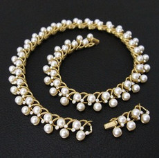 （画像用） Ｔｒｉｆａｒｉ　 トリファリ パールRS　ネックレス