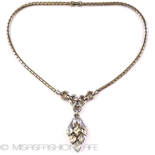 （画像用） Trifari　 トリファリ フラワーネックレス