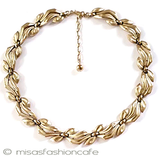 （画像用） Trifari　 トリファリ リボン　 ネックレス