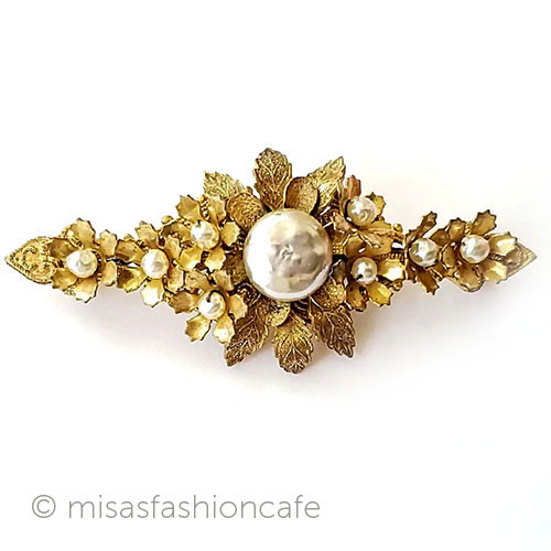 （画像用） ミリアムハスケル　刻印 バロックパールのお花