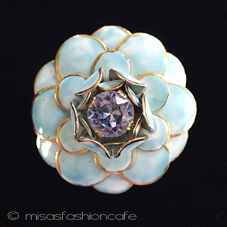 （画像用） ＳＡＮＤＯＲ　ブローチ ビジューブルーフラワー