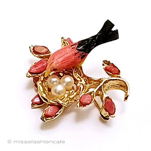 （画像用） SWOBODA刻印スワボダ 真珠・天然石 鳥ブローチ