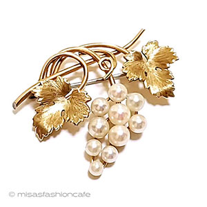 （画像用） 本真珠の葡萄　14Kgf Krementzのブローチ