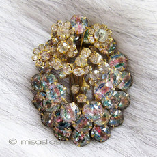 （画像用） アイリス ガラス 花ブローチ