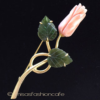 （画像用） 珊瑚・翡翠のローズ　ブローチ