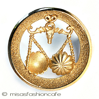 （画像用） Ｔｒｉｆａｒｉ　 トリファリ 天秤・てんびん座ブローチ