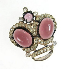 （画像用） クラウン　ブローチ