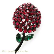 （画像用） Austria　オーストリア製 ストロベリー苺ブローチ