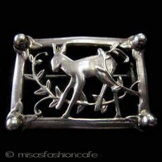 （画像用） スターリングシルバー銀製 Coroバンビ鹿ブローチ