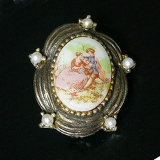 （画像用） ガラスカメオ　ブローチ