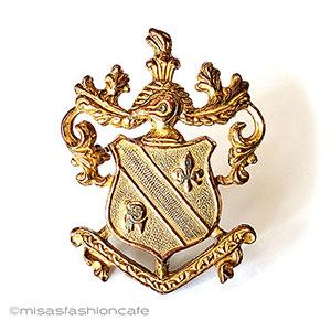 （画像用） ミリアム　ハスケル シールド　ブローチ