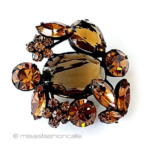 （画像用） Regencyリージェンシー クリスタルの花　ブローチ