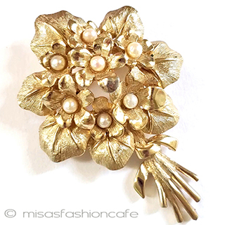 （画像用） BOUCHER　ブローチ スミレの花束　ブーケ