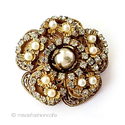 （画像用） ハスケルHaskellデザイナー Amourelle　花ブローチ