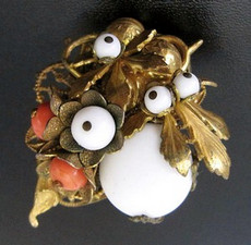 （画像用） スタンレーハグラー刻印 Hagler NYC 花ブローチ