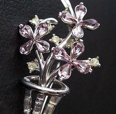 （画像用） Trifari　トリファリ フラワーバスケット ブローチ