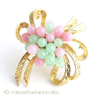 （画像用） パステルガラス・ブローチ