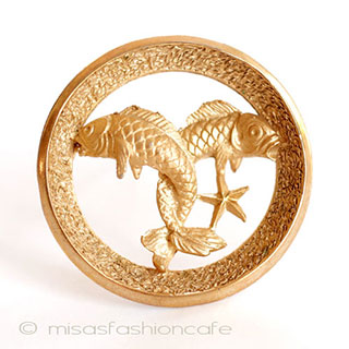 （画像用） Trifari　トリファリ 鯉・魚座ブローチ