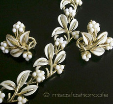 （画像用） ＣＯＲＯ コロ　白花セット