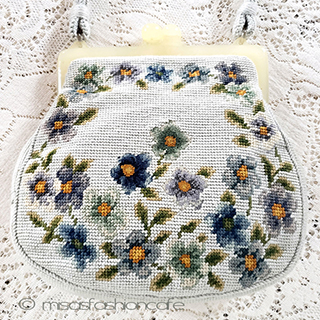 （画像用） ビンテージバッグ　花刺繍 プチポアン　セルロイド