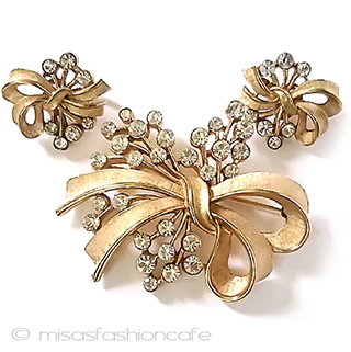 （画像用） Trifari　 トリファリ ビジューりぼんセット