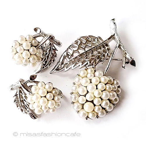 （画像用） Trifari　 トリファリ パールのチェリーSET