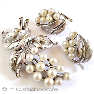 （画像用） Trifari　 トリファリ パールのお花セット