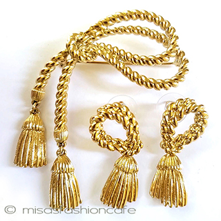 （画像用） 金のタッセル・セット